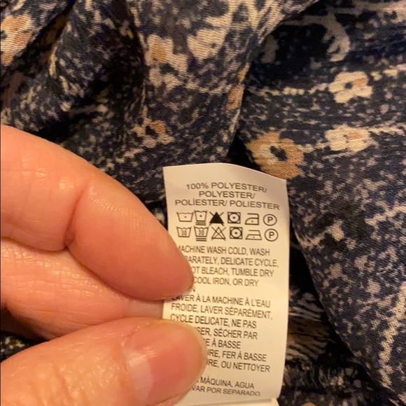 Lucky Brand long sleeve small semi-sheer blouse - Picture 9 of 9